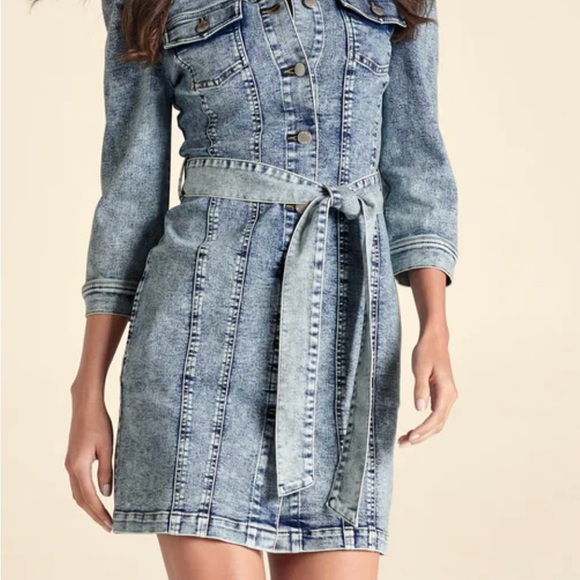 Venus Cool Wash Button-Up denim dress size small used in a good condition - Picture 2 of 10